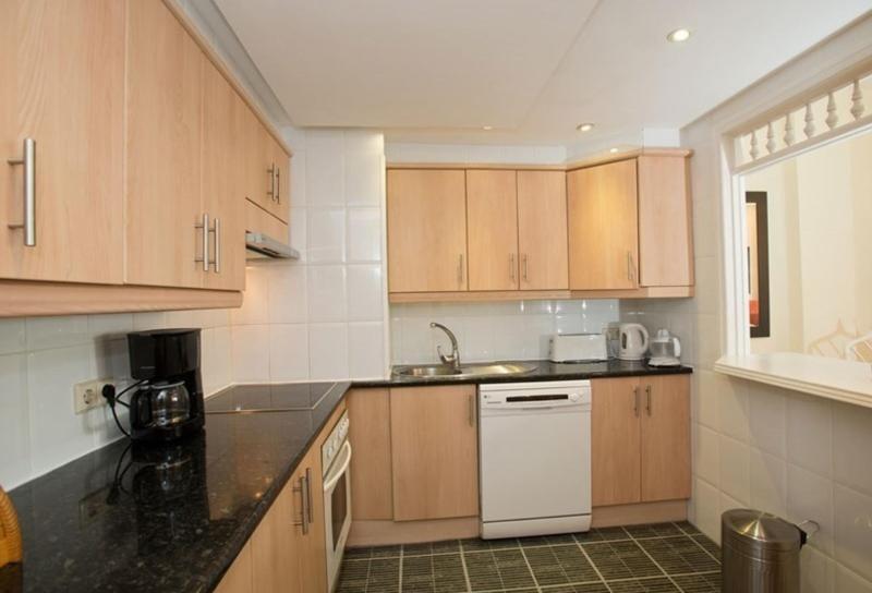 Apartment In Marbella Malaga 102959 Guadalmina Екстер'єр фото